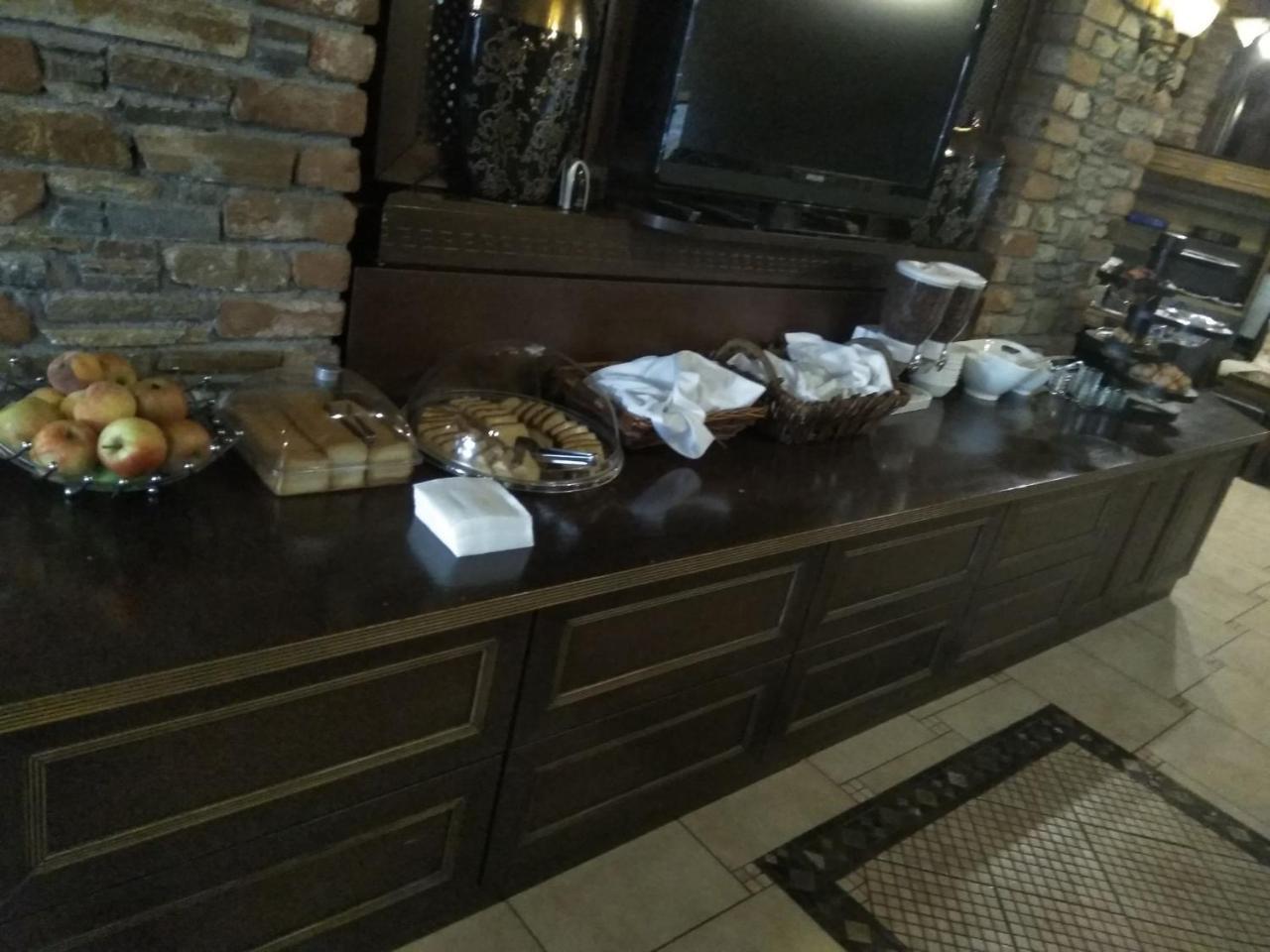 Hotel Παραδοσιακο Káto Loutrákion 외부 사진